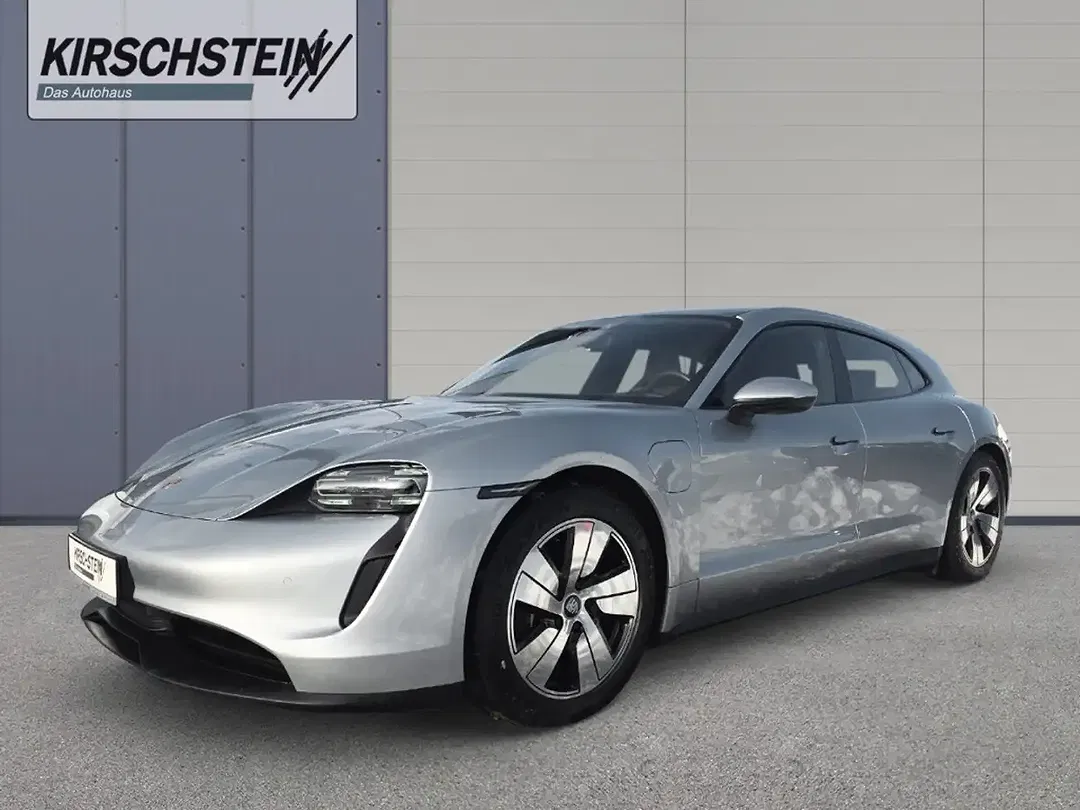 Porsche Taycan Sport Turismo Active - foto 2