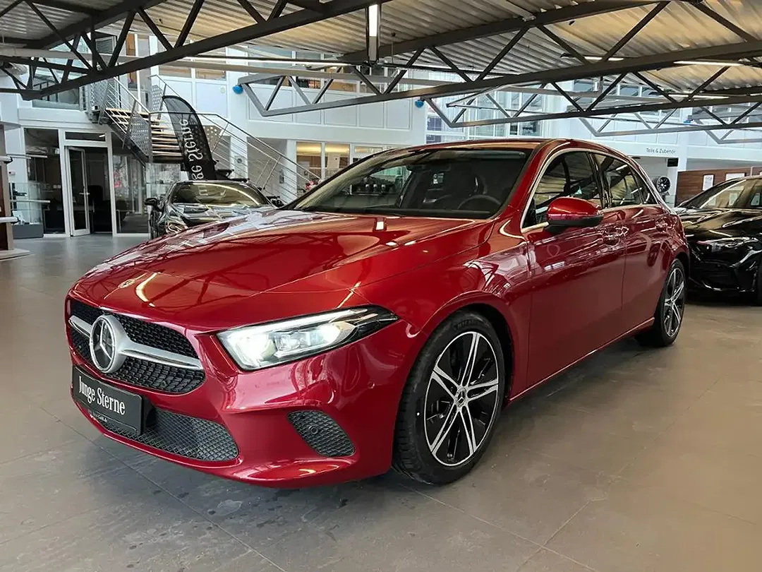 Mercedes-Benz A 200 - Thumbnail 2