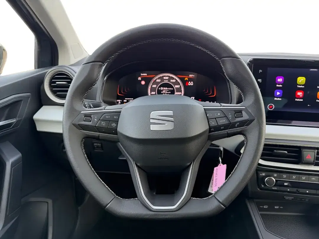 SEAT Ibiza - Thumbnail 12