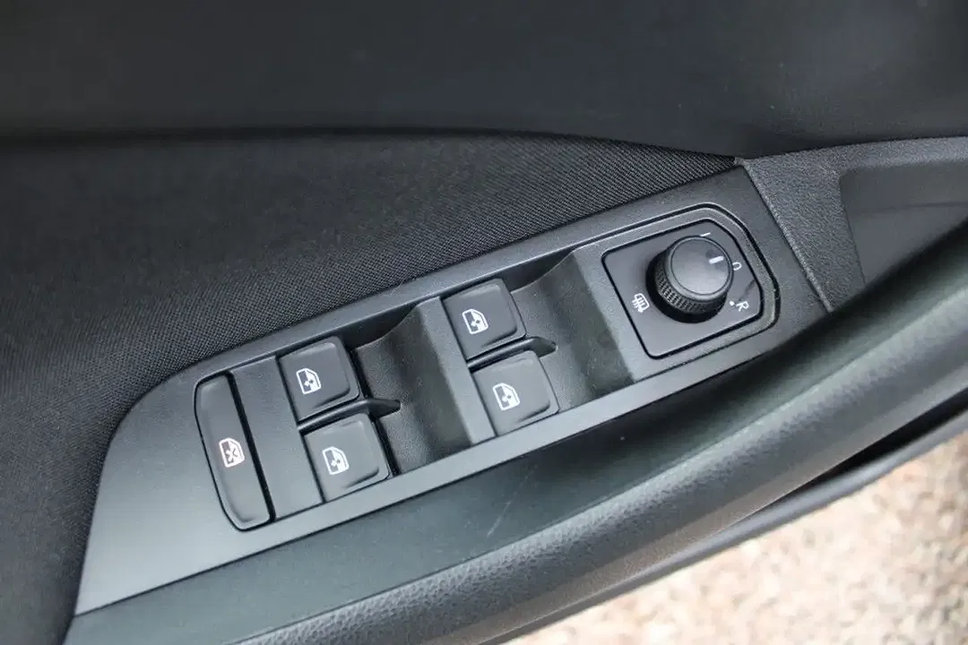 Skoda Scala - Thumbnail 7