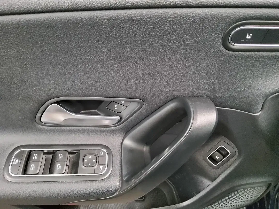 Mercedes-Benz CLA 250 - Thumbnail 10