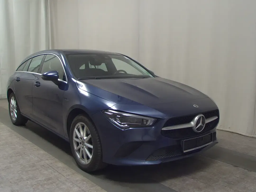 Mercedes-Benz CLA 250 - Thumbnail 3