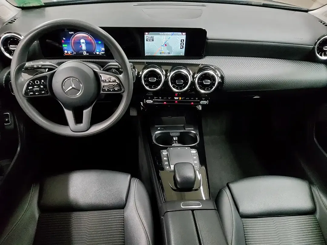 Mercedes-Benz CLA 250 - Thumbnail 5