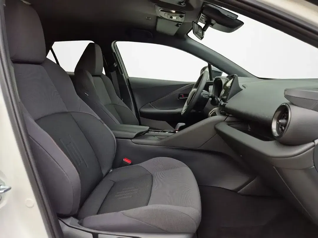 Toyota C-HR - Thumbnail 15