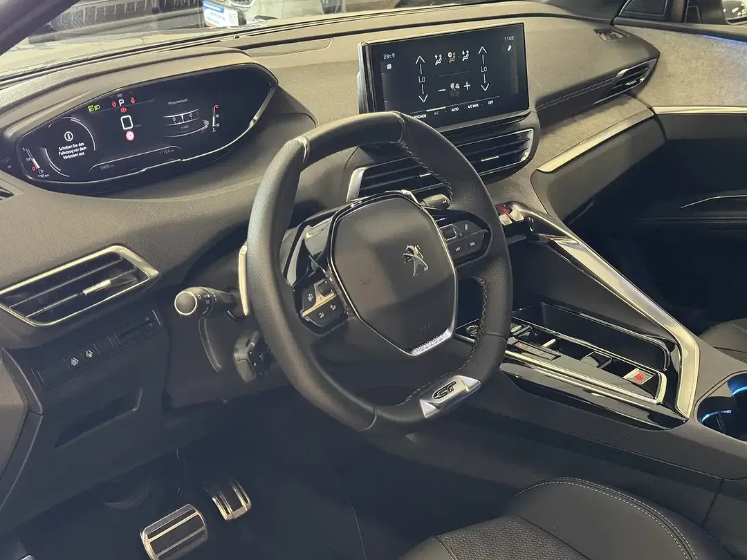 Peugeot 5008 - Thumbnail 12