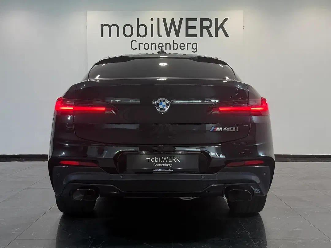 BMW X4 M - Thumbnail 6