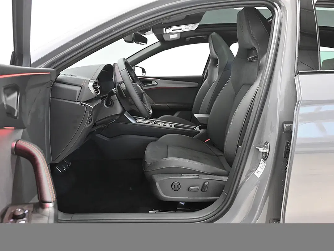 CUPRA Leon - Thumbnail 11