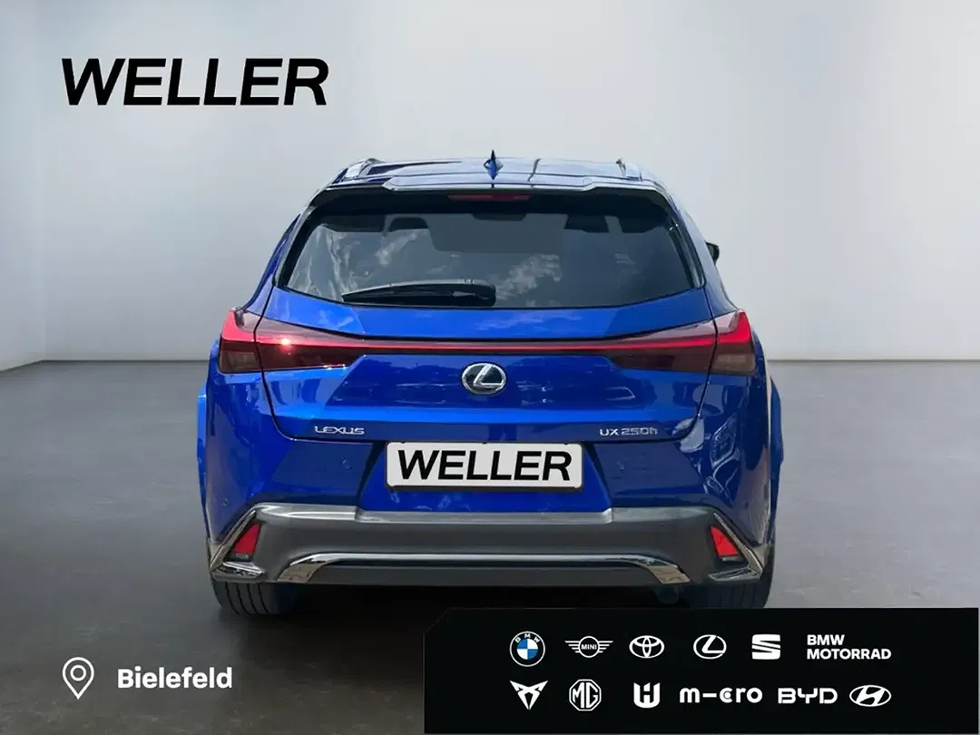 Lexus UX 250h - Thumbnail 5