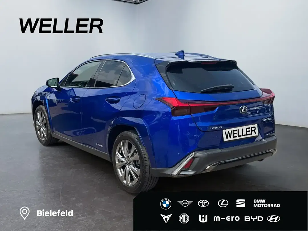 Lexus UX 250h - Thumbnail 6