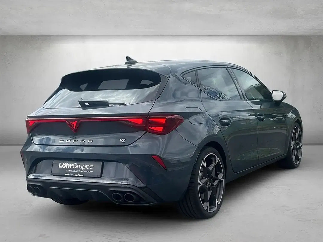 CUPRA Leon - Thumbnail 3
