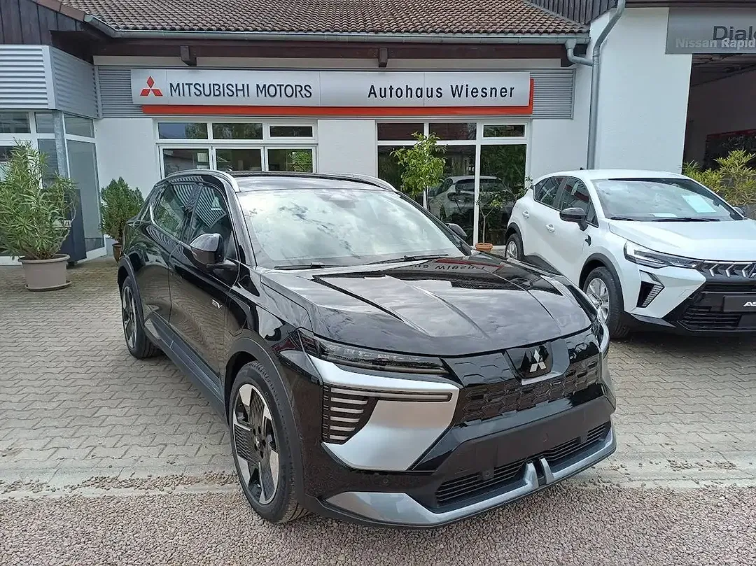 Mitsubishi Eclipse Cross - Thumbnail 6