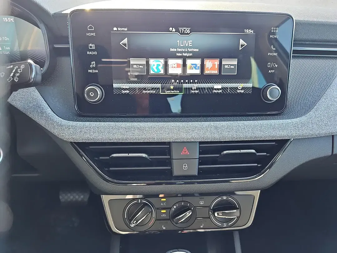 Skoda Kamiq - Thumbnail 12