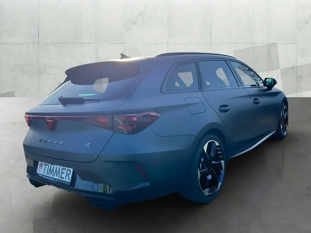 CUPRA Leon - Thumbnail 3