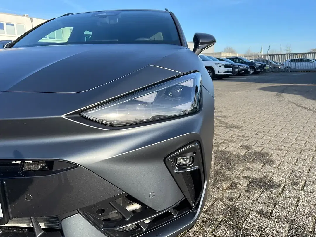CUPRA Leon - Thumbnail 5