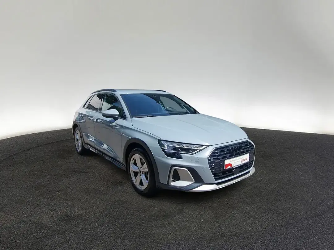 Audi A3 - Thumbnail 4