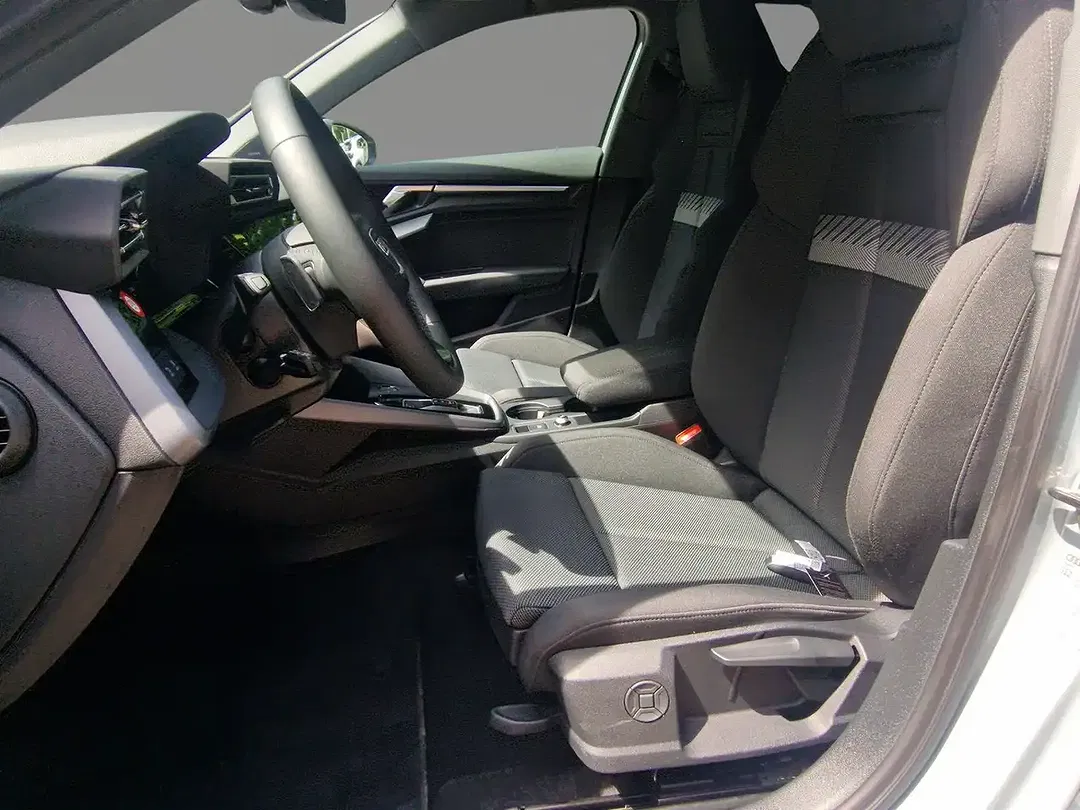 Audi A3 - Thumbnail 6