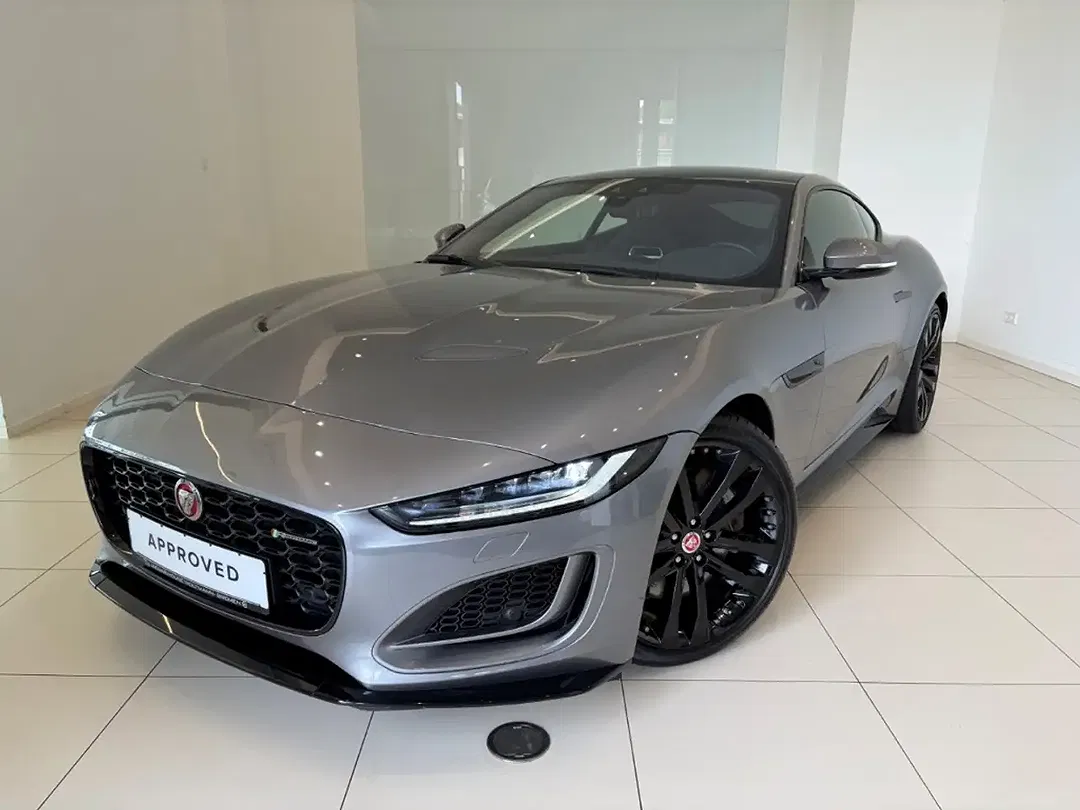 Jaguar F-Type - Thumbnail 10