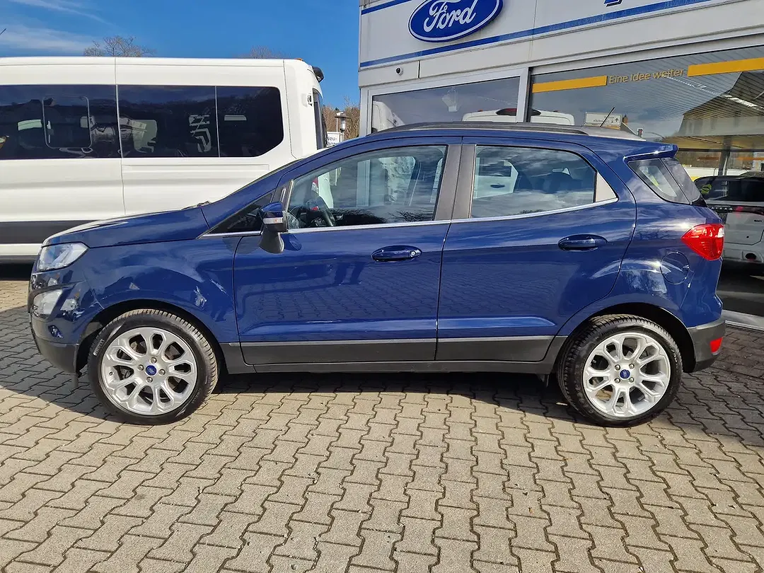 Ford EcoSport - Thumbnail 3