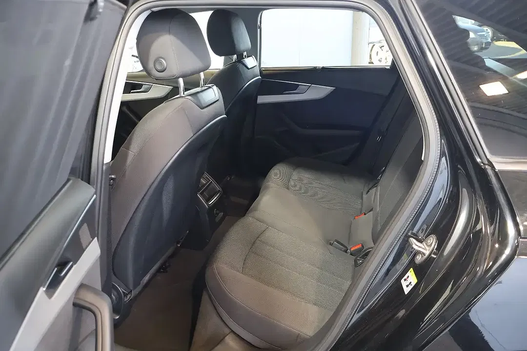 Audi A4 - Thumbnail 12