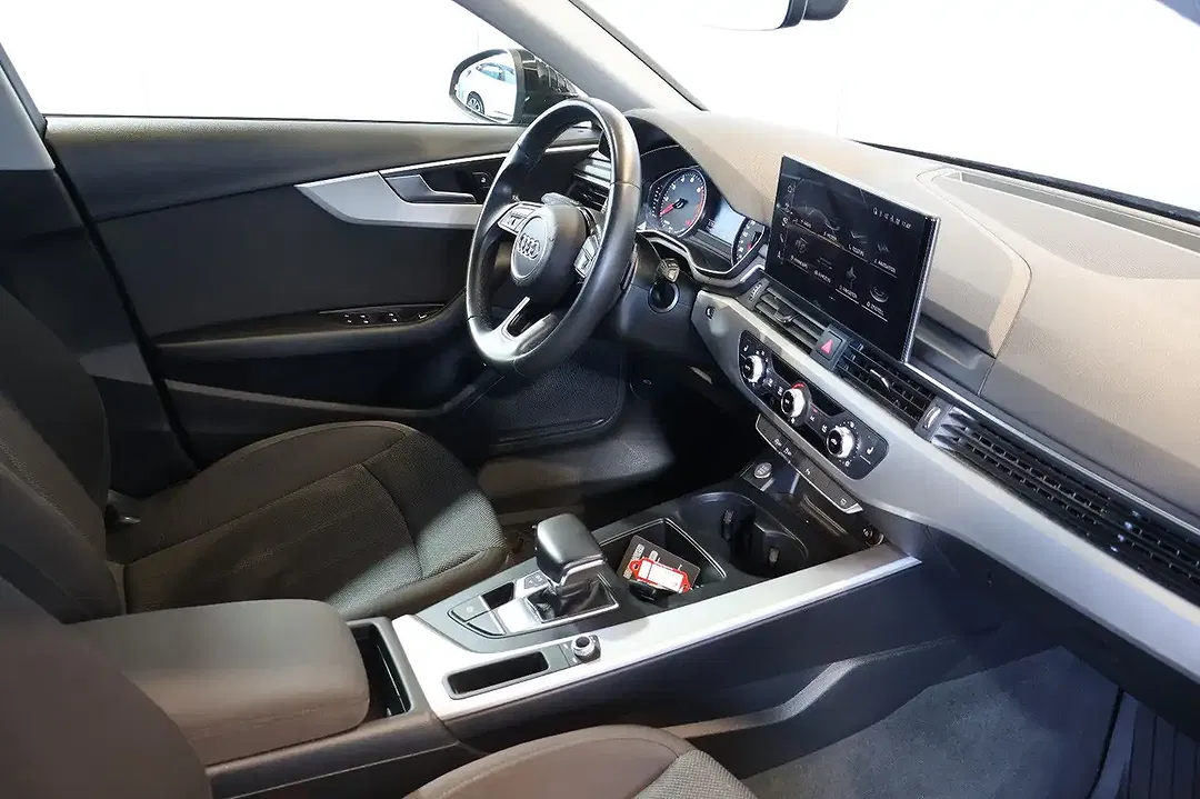 Audi A4 - Thumbnail 14