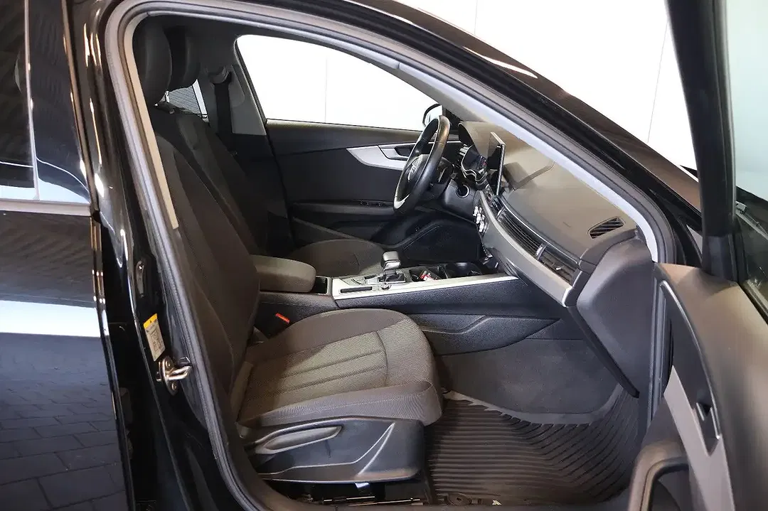 Audi A4 35 TFSI Avant - foto 15