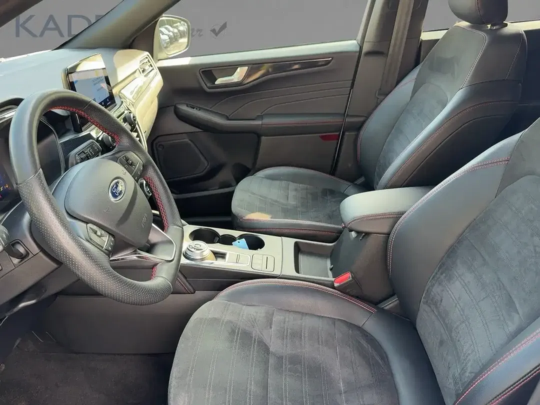 Ford Kuga - Thumbnail 9