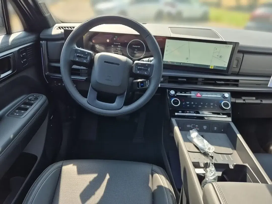 Hyundai SANTA FE - Thumbnail 10