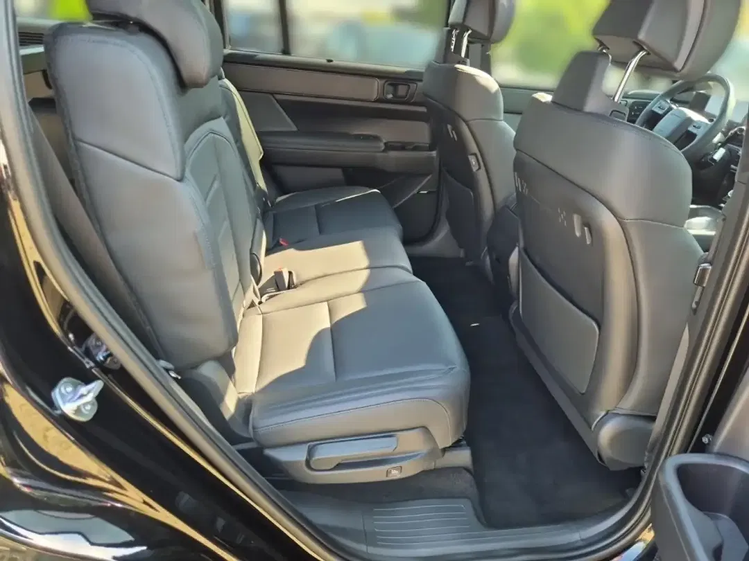 Hyundai SANTA FE - Thumbnail 13