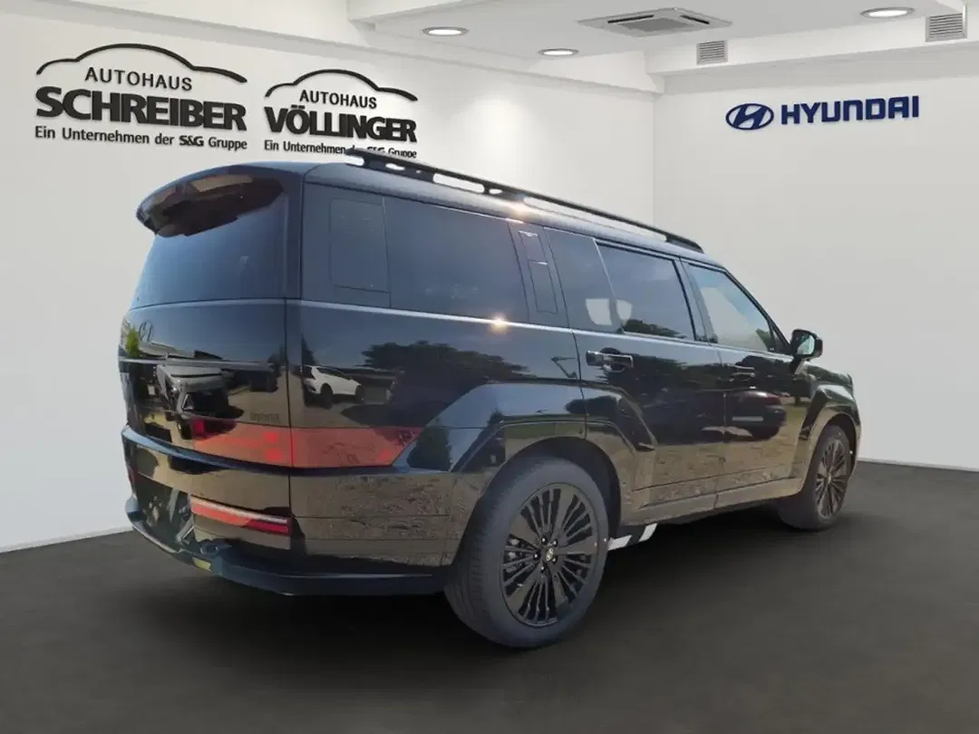 Hyundai SANTA FE - Thumbnail 3