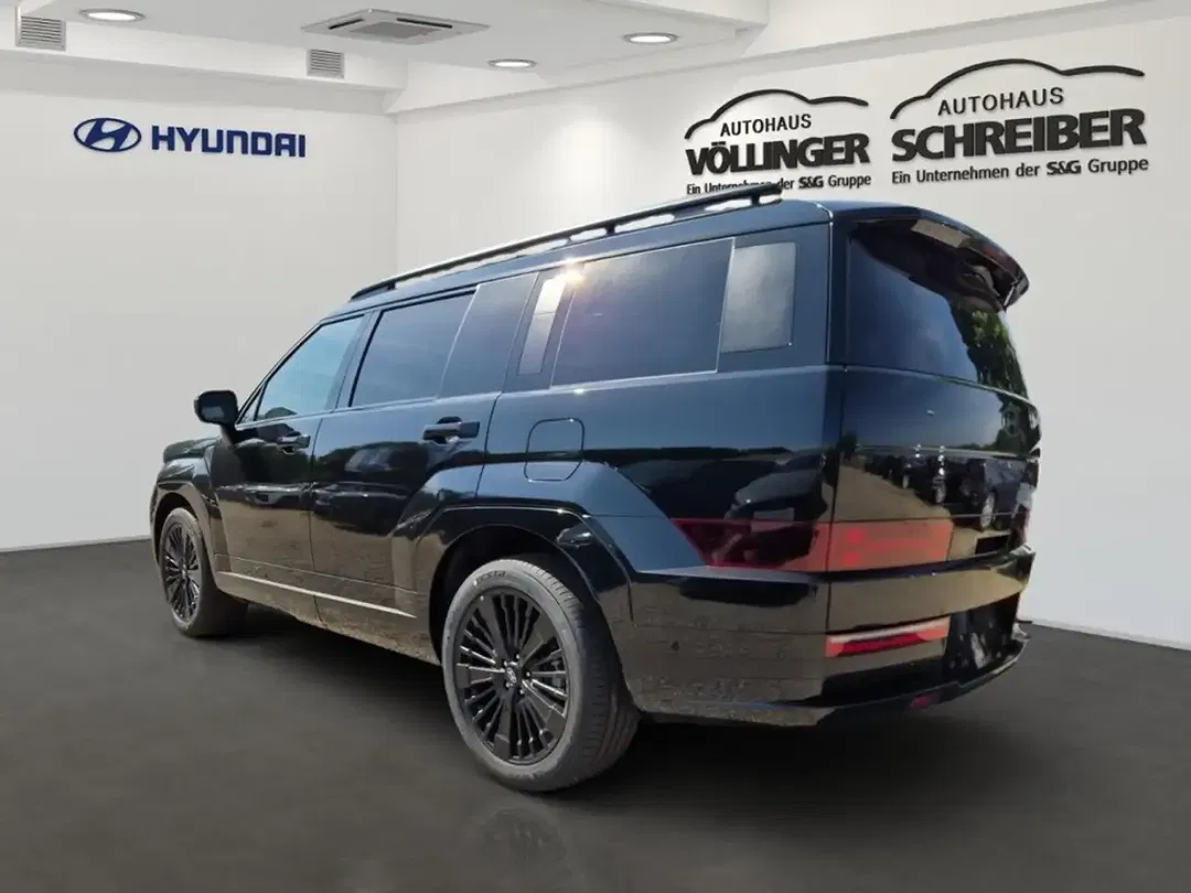 Hyundai SANTA FE - Thumbnail 4