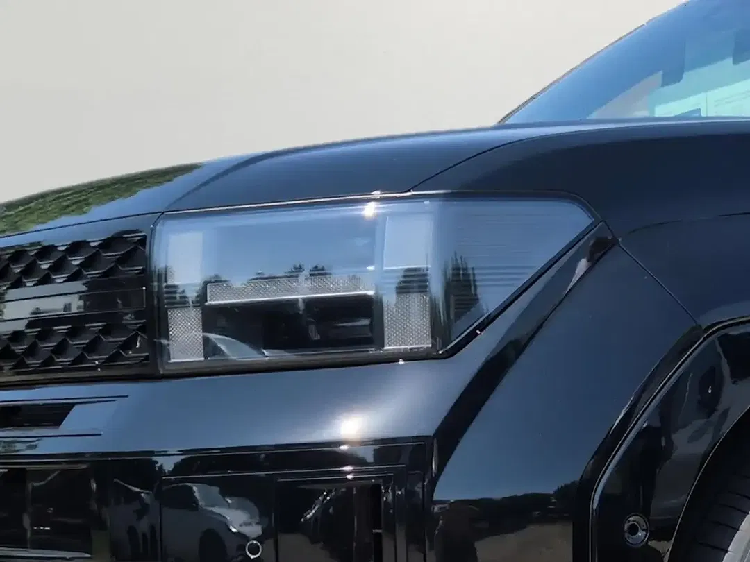 Hyundai SANTA FE - Thumbnail 5