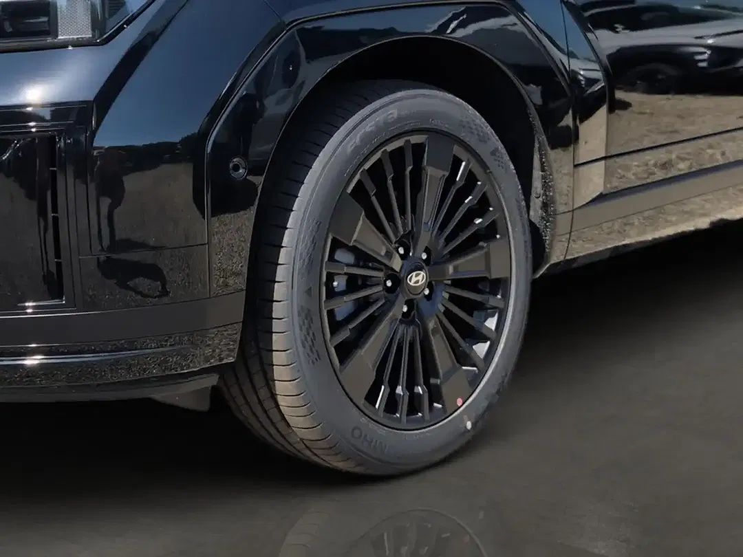 Hyundai SANTA FE - Thumbnail 6