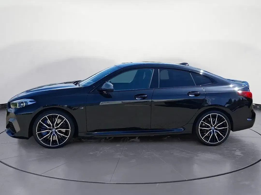 BMW 235 - Thumbnail 2