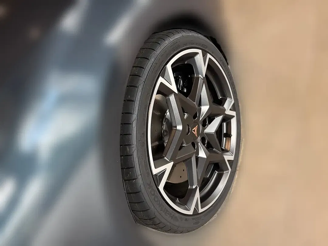 CUPRA Leon - Thumbnail 8
