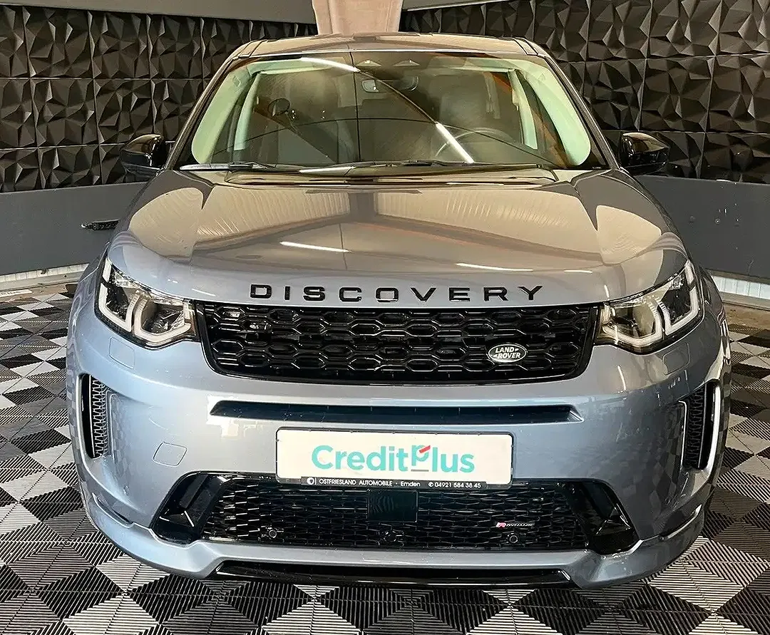 Land Rover Discovery Sport - Thumbnail 2