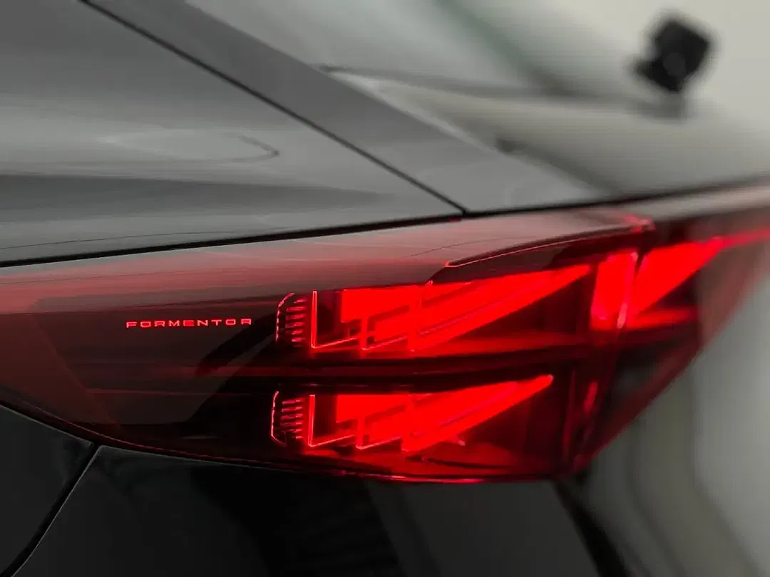 CUPRA Formentor - Thumbnail 15