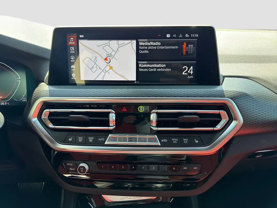 BMW X3 - Thumbnail 14