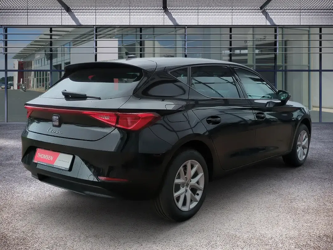 SEAT Leon - Thumbnail 5