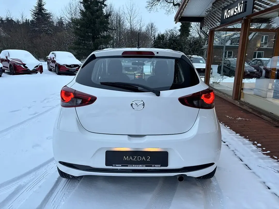Mazda 2 - Thumbnail 3