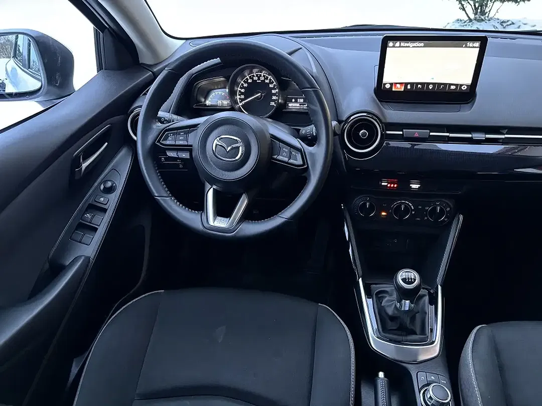 Mazda 2 - Thumbnail 4