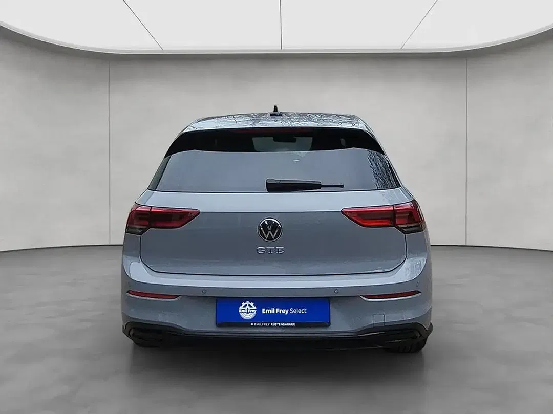 Volkswagen Golf - Thumbnail 5