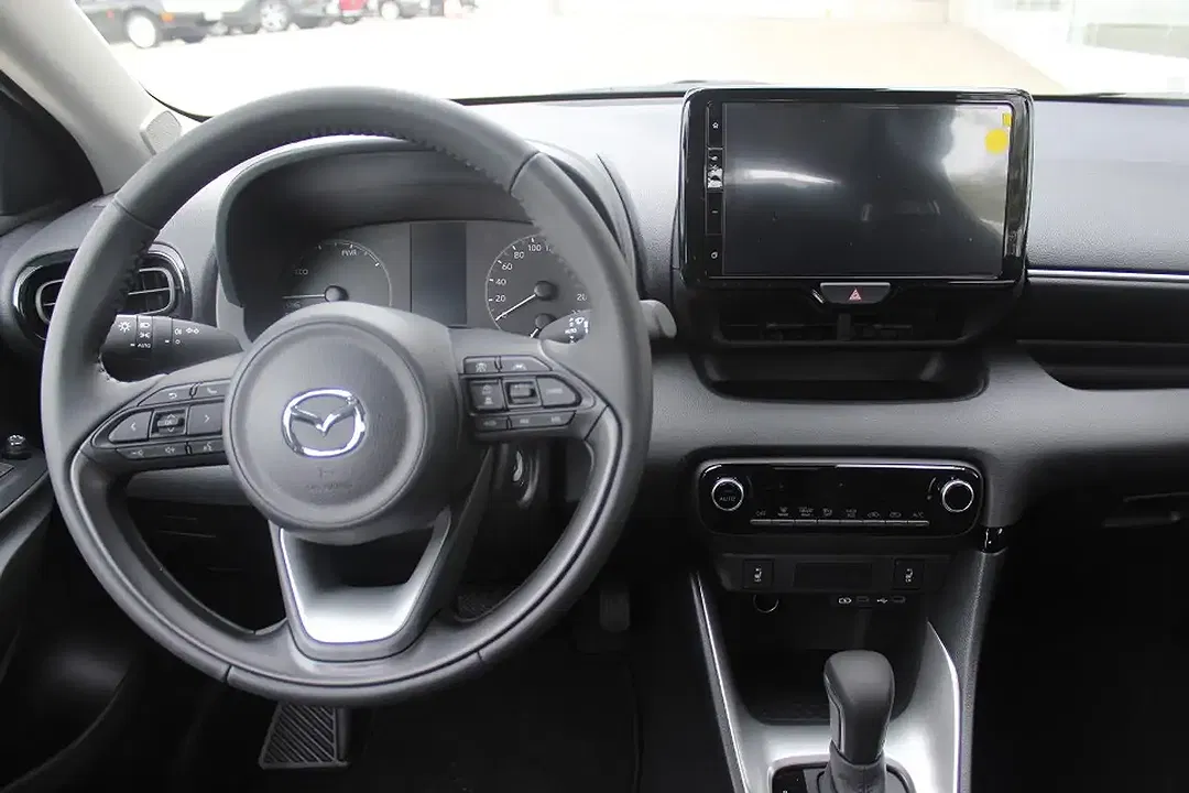 Mazda 2 1.5 VVT-i CVT Hybrid Centre-Line - foto 15