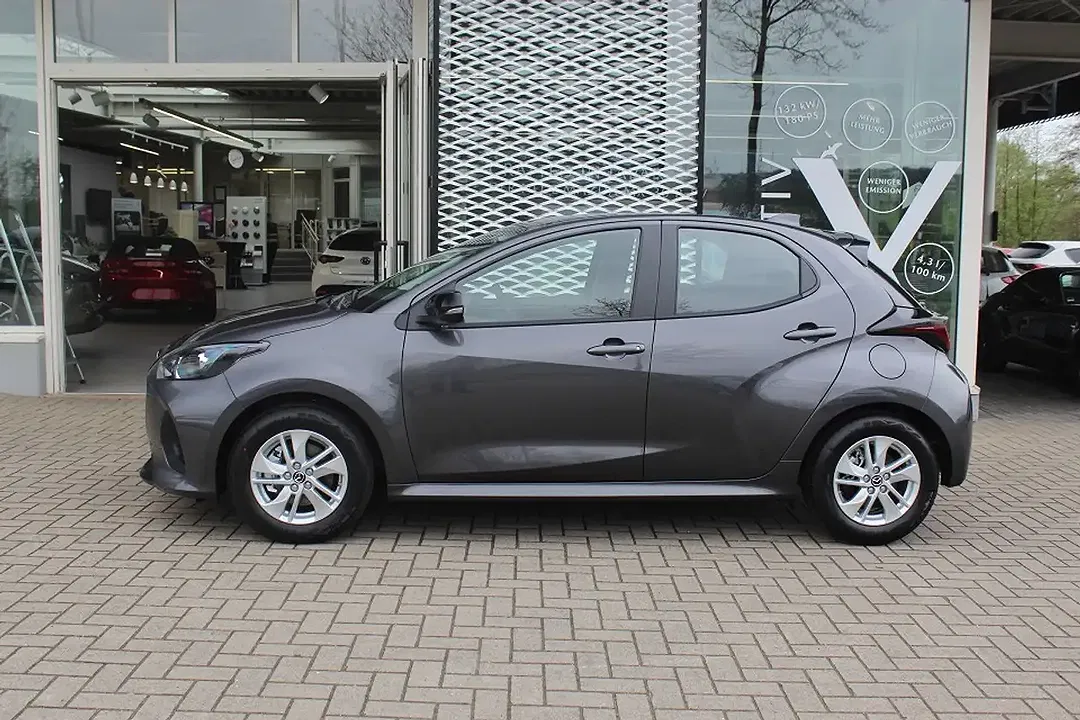 Mazda 2 1.5 VVT-i CVT Hybrid Centre-Line - foto 2