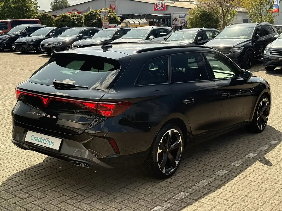 CUPRA Leon - Thumbnail 6