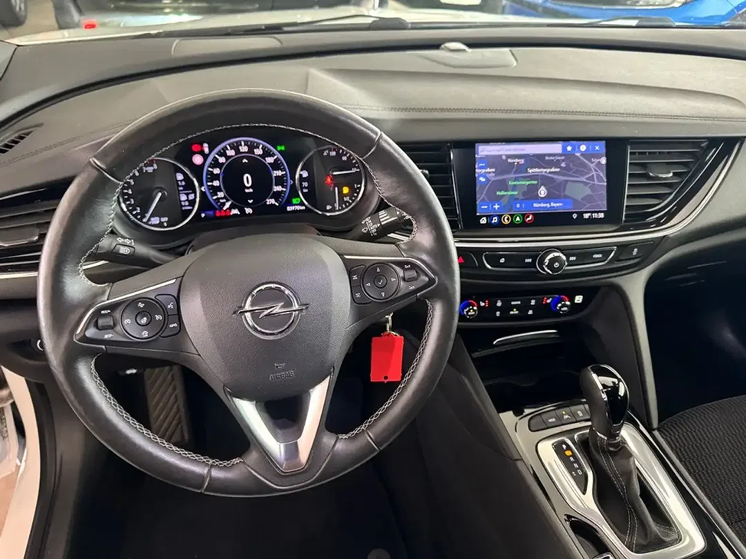 Opel Insignia - Thumbnail 12