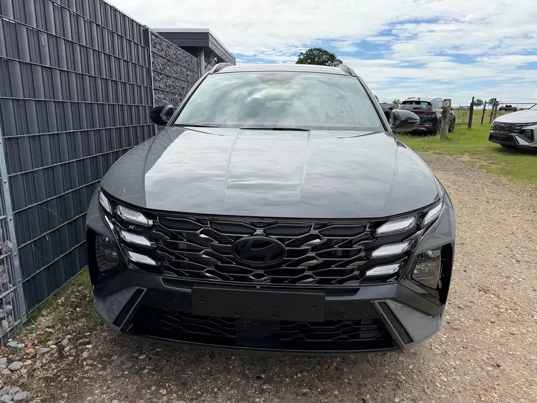 Hyundai TUCSON - Thumbnail 2