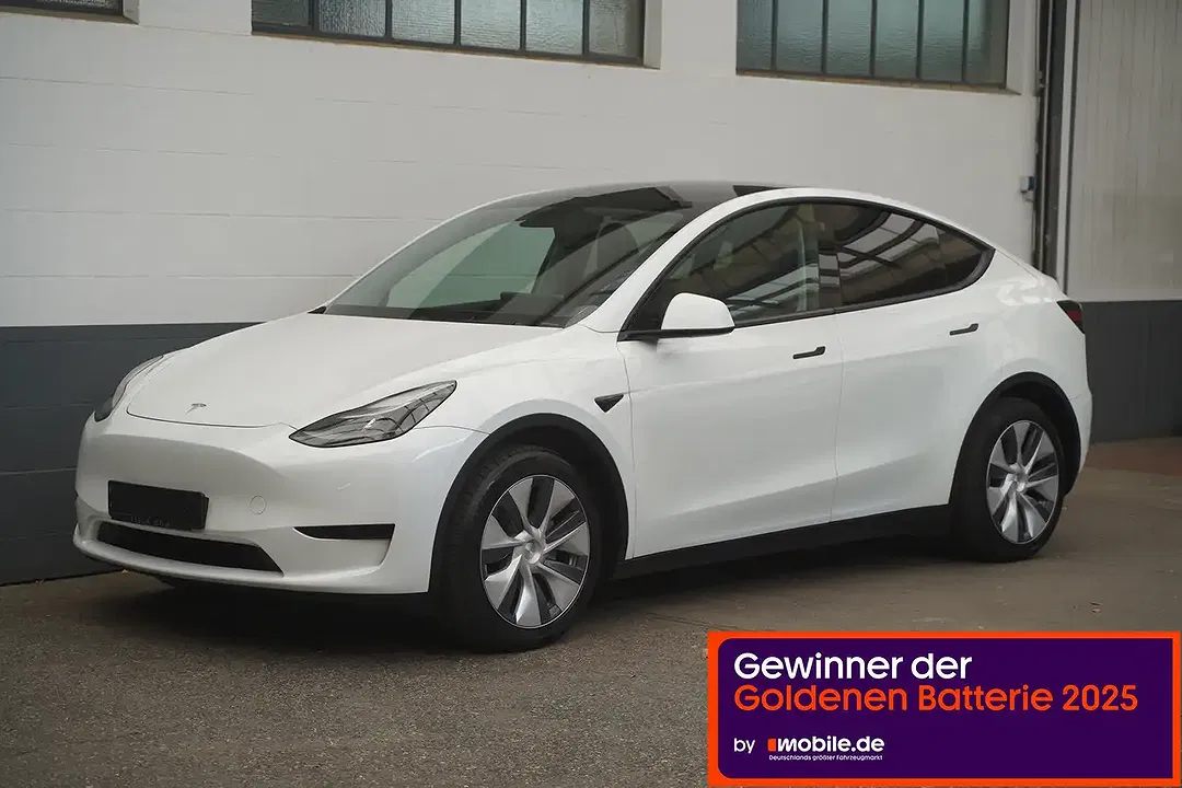 Tesla Model Y RWD Standard Range - foto 1