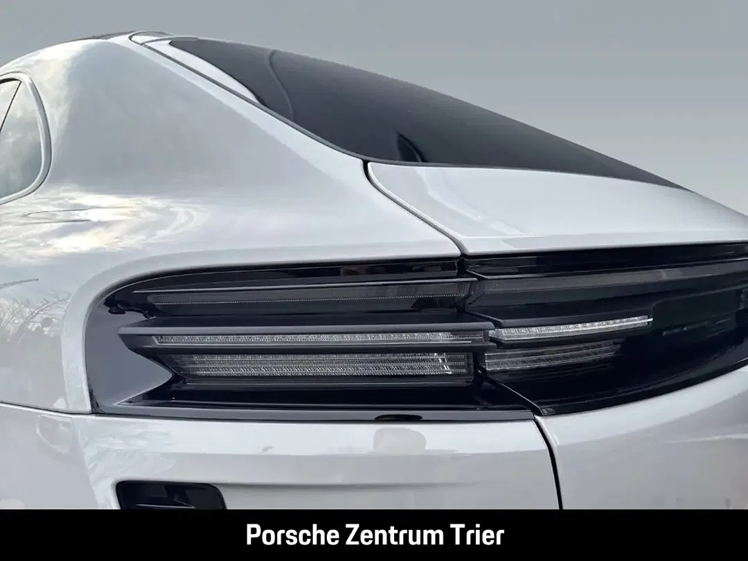 Porsche Macan - Thumbnail 12