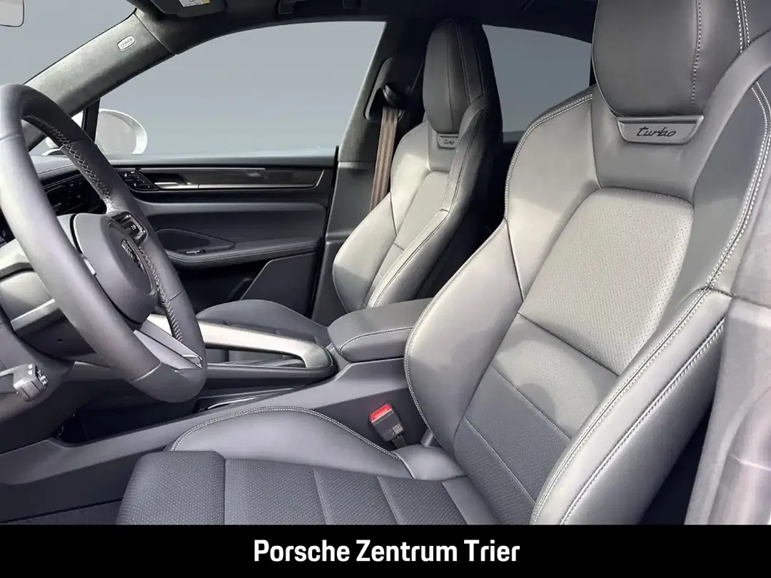 Porsche Macan - Thumbnail 5