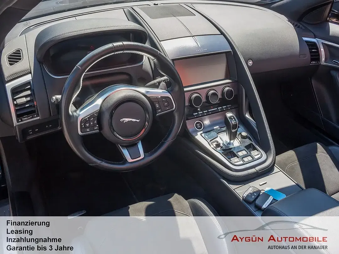 Jaguar F-Type P300 Cabriolet - foto 15